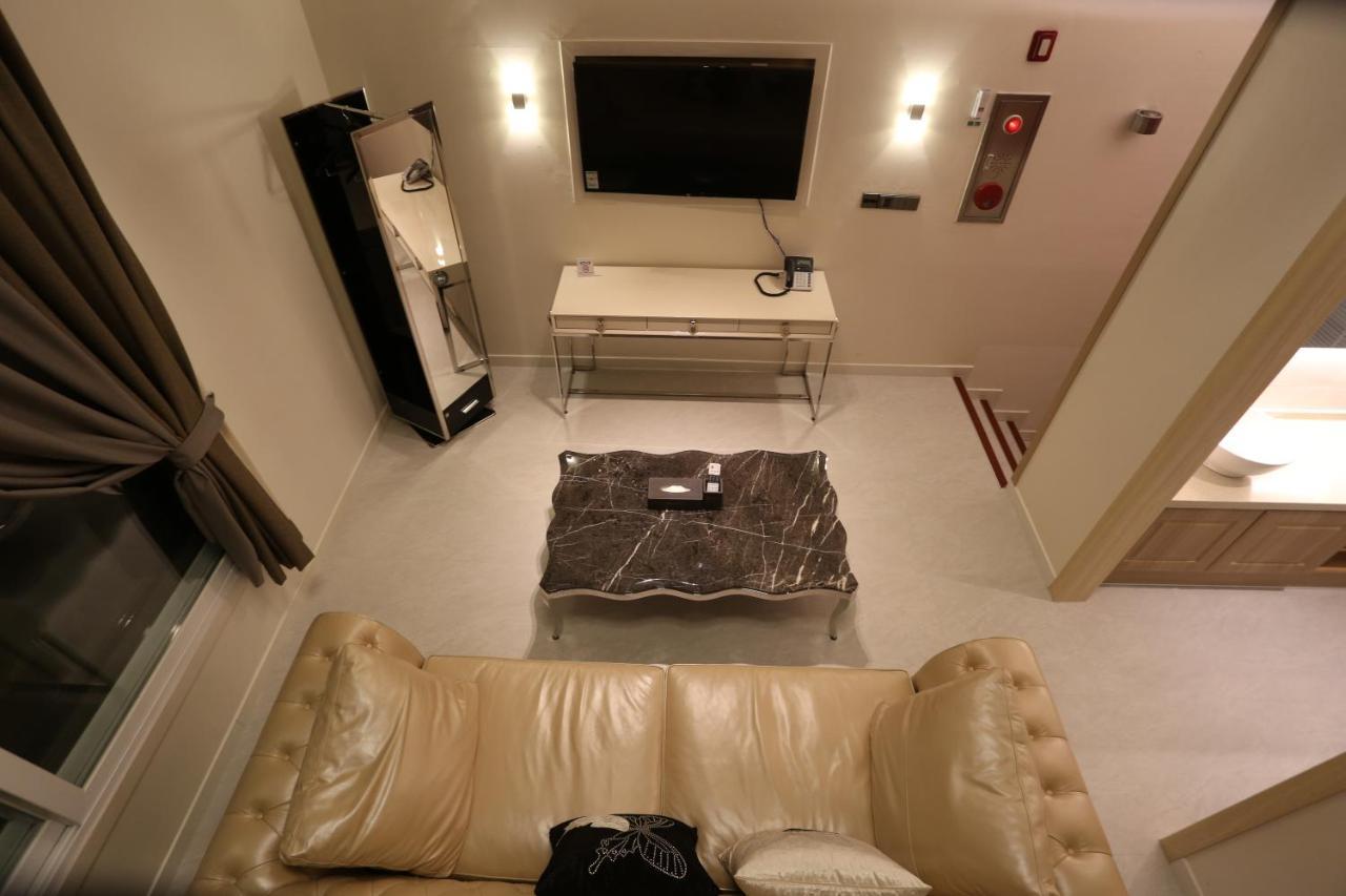 Hotel Rafine Gangneung Extérieur photo